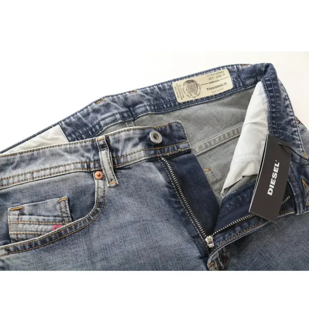 DIESEL Thommer 084UX Jeans Blue