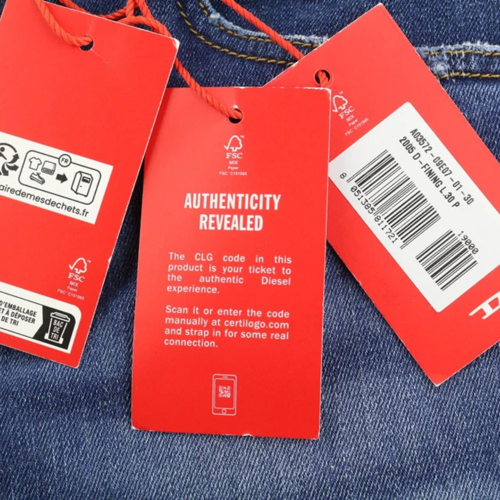 DIESEL Jeans Regular Tapered Leg Distress