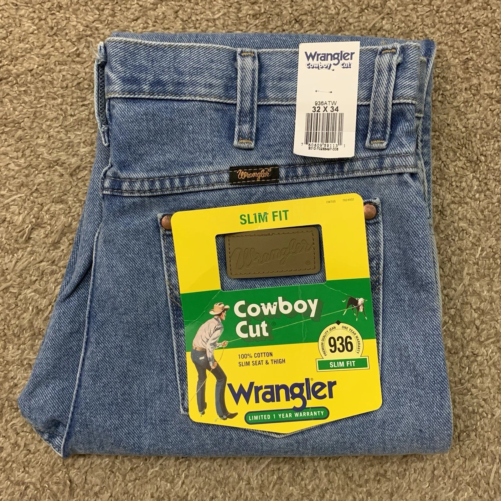 NEW Wrangler Cowboy Cut Slim Fit Medium  Blue Jeans