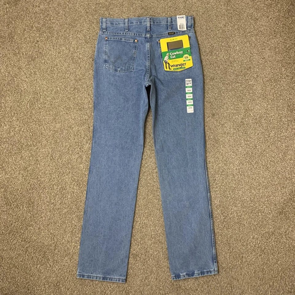 NEW Wrangler Cowboy Cut Slim Fit Medium  Blue Jeans