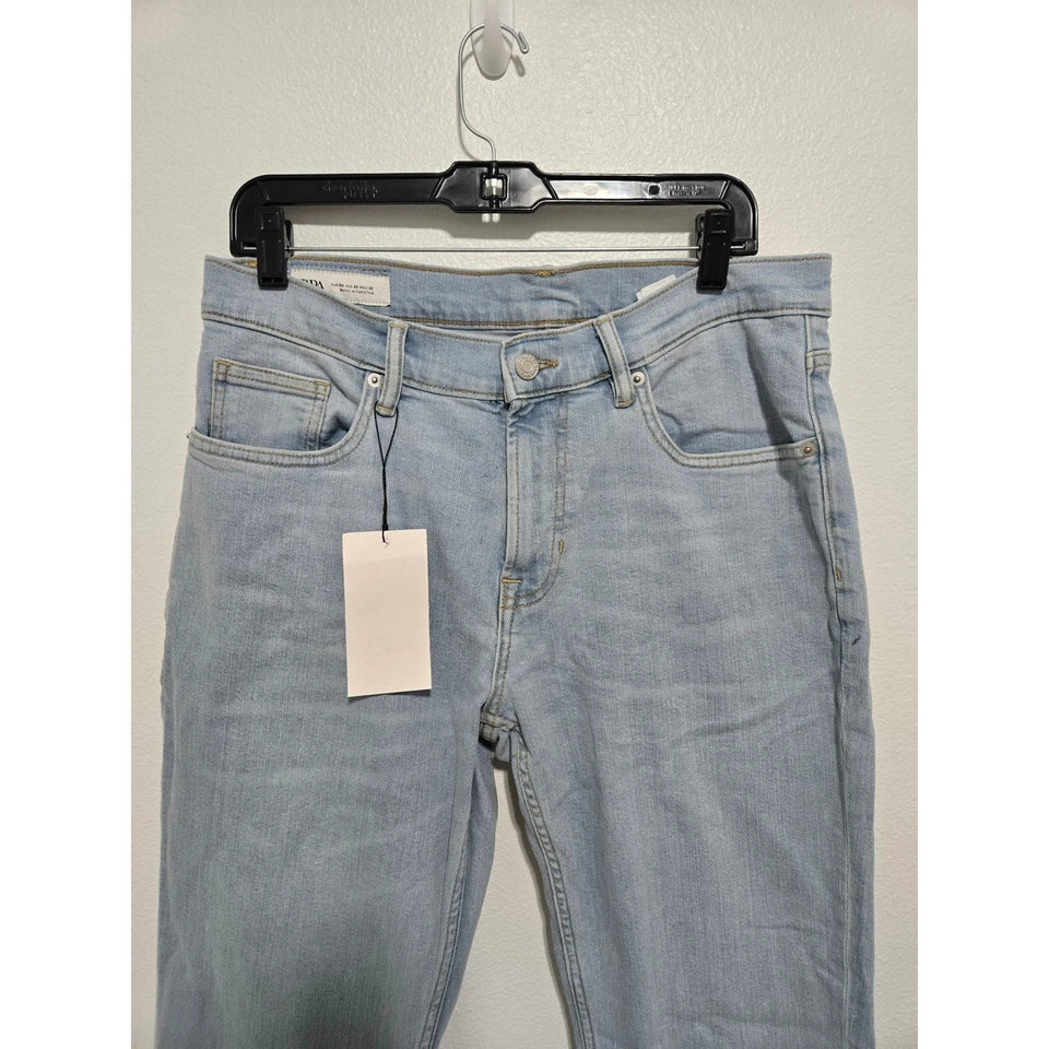 Zara SLIM FIT JEANS in Light Wash