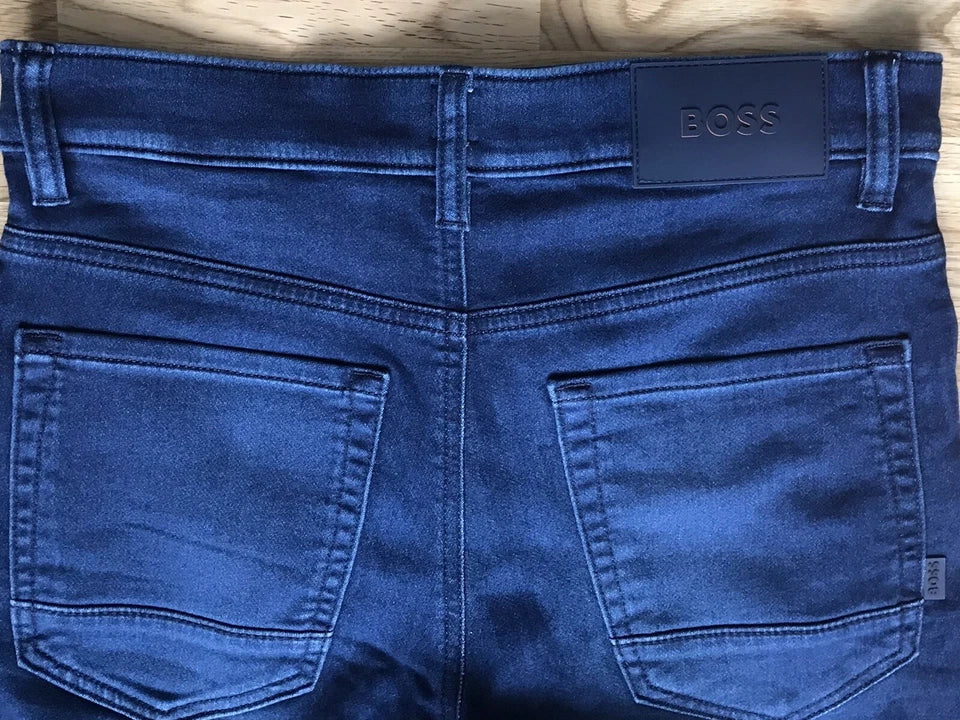 Hugo Boss  Taber Tapered Fit Jeans Dark Blue Super Stretch Denim